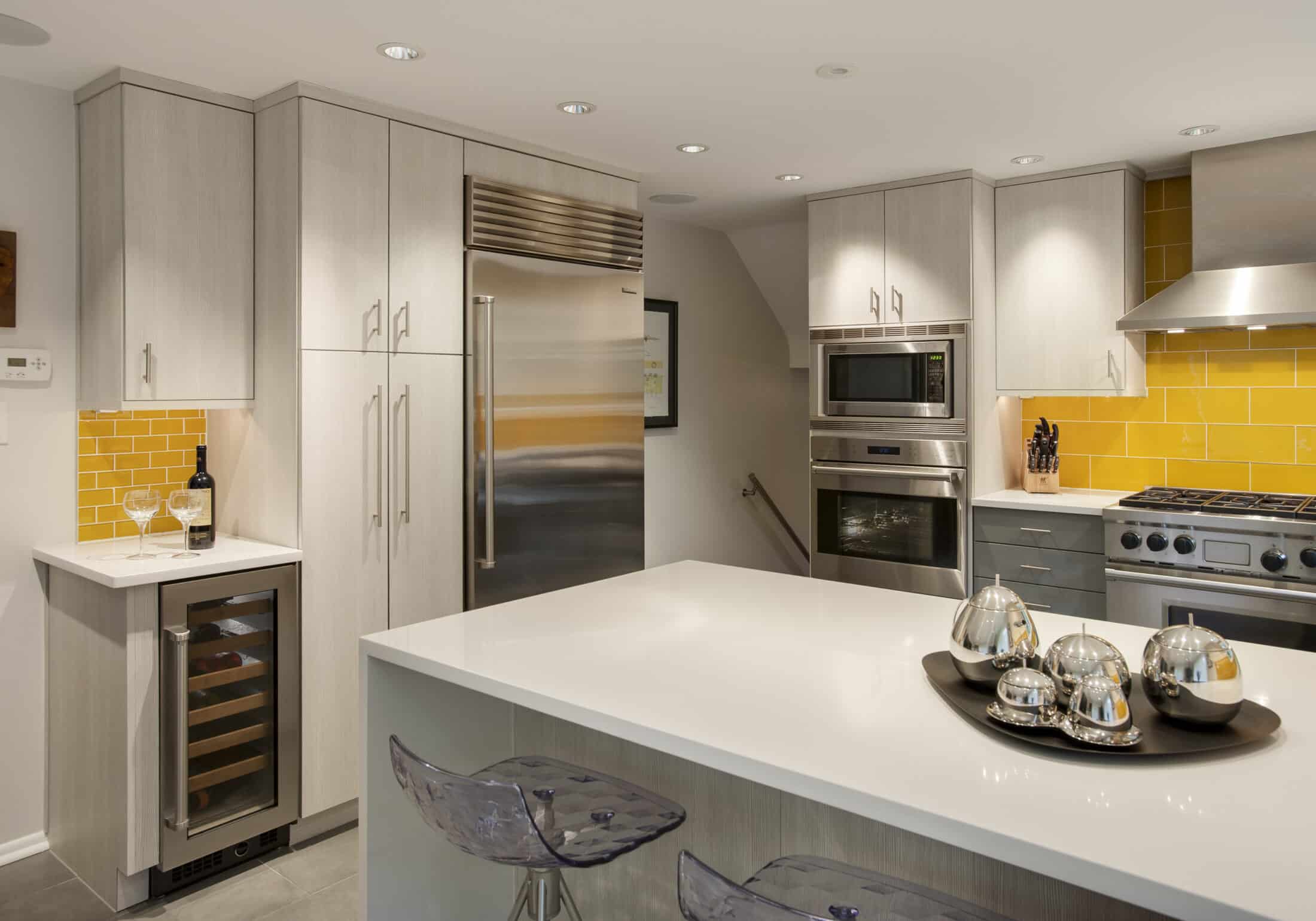 Modern Media Kitchen Kitchen Design by WPL Interior Design